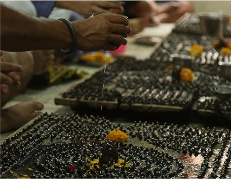 Lingarchan Puja